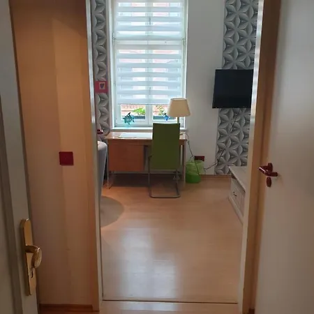 Ferienwohnung דירה *